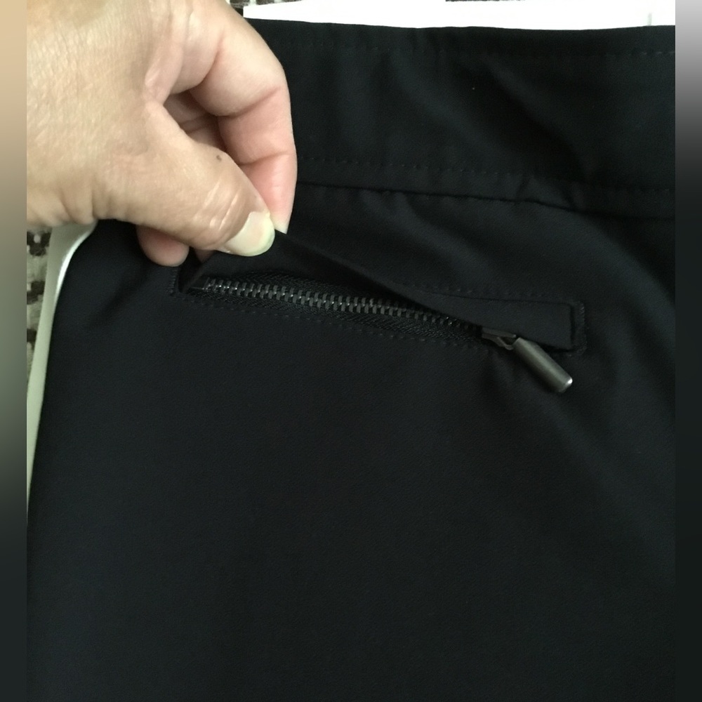 GAP - Picture 4 of 16